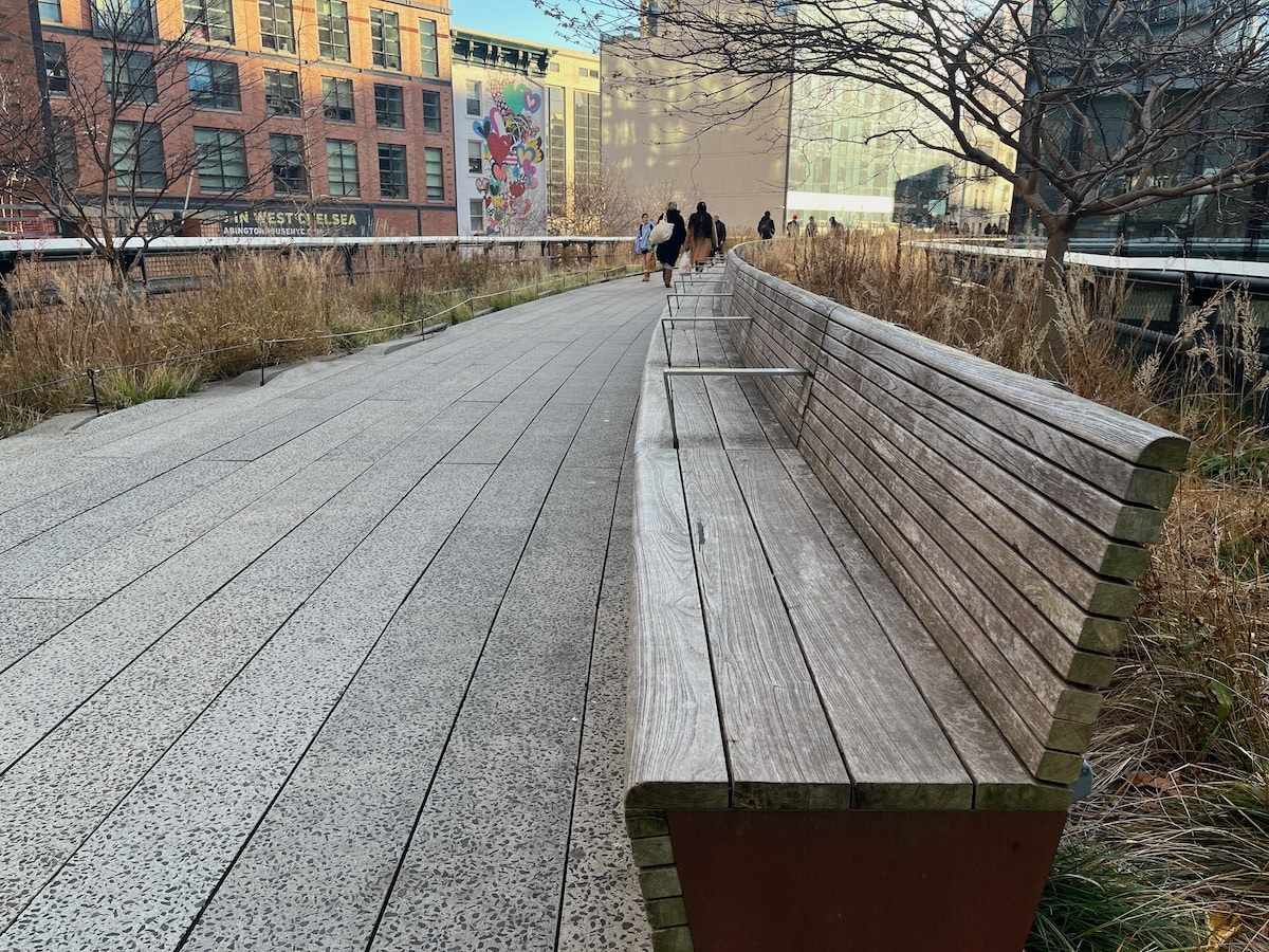 bench along high line